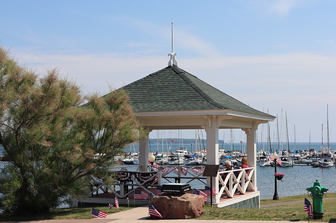 HarborPavilionBayfieldWI