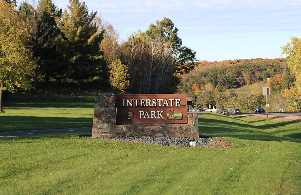 Polk County — Interstate Park Sign Wisconsin, Polk County, Wisconsin