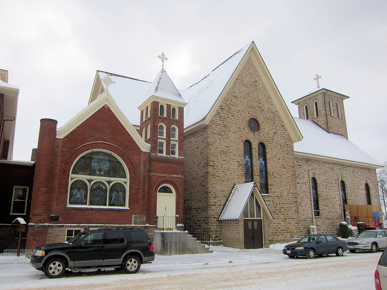 Notre Dame Church and Goldsmith Memorial Chapel, Chippewa County, Wisconsin