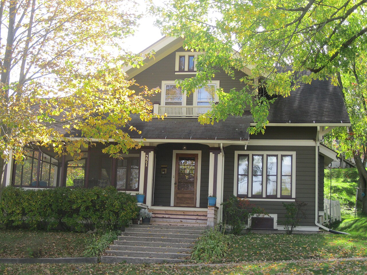 Daniel and Nellie Byrns House, Columbia County, Wisconsin