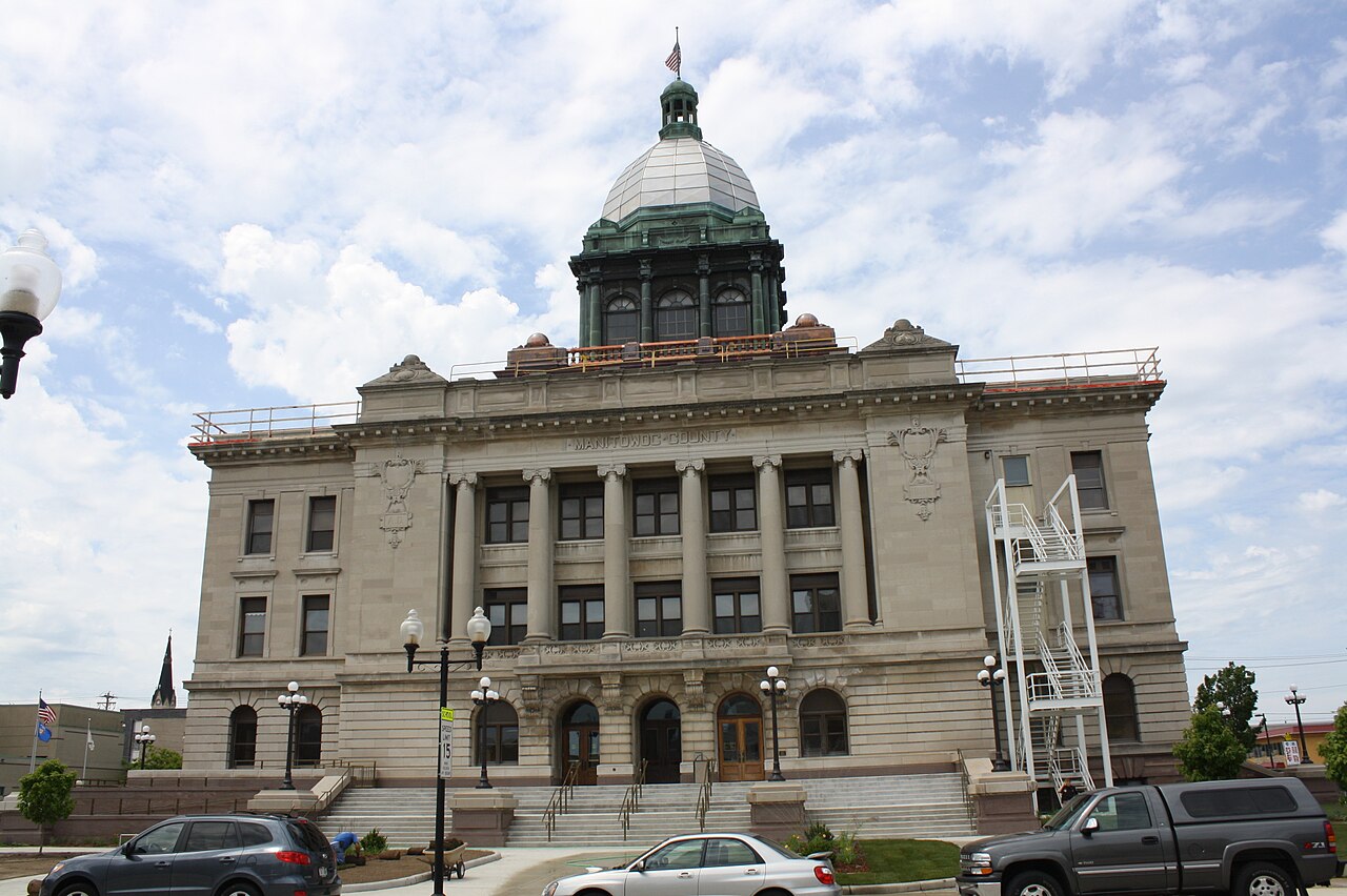Manitowoc County Courthouse, Manitowoc, Manitowoc County, Wisconsin
