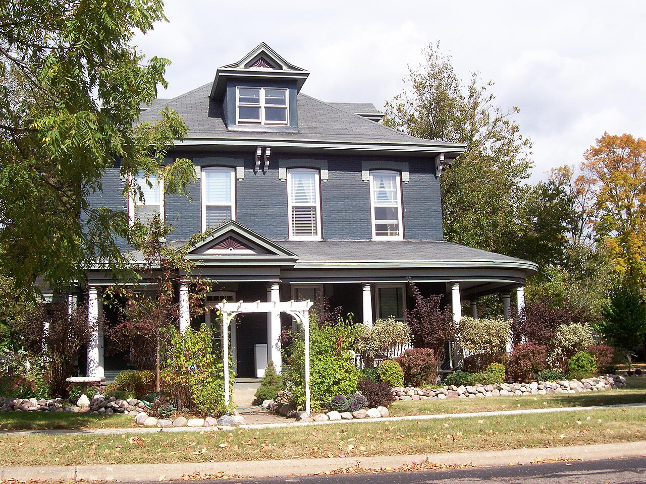 Lake Street Historic District, Waupaca, Waupaca County, Wisconsin